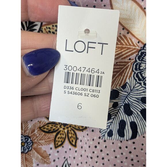 LOFT Floral Fluted Maxi Length Skirt Silky Feel Pink Multi Color Womens Size 6 - Picture 5 of 7